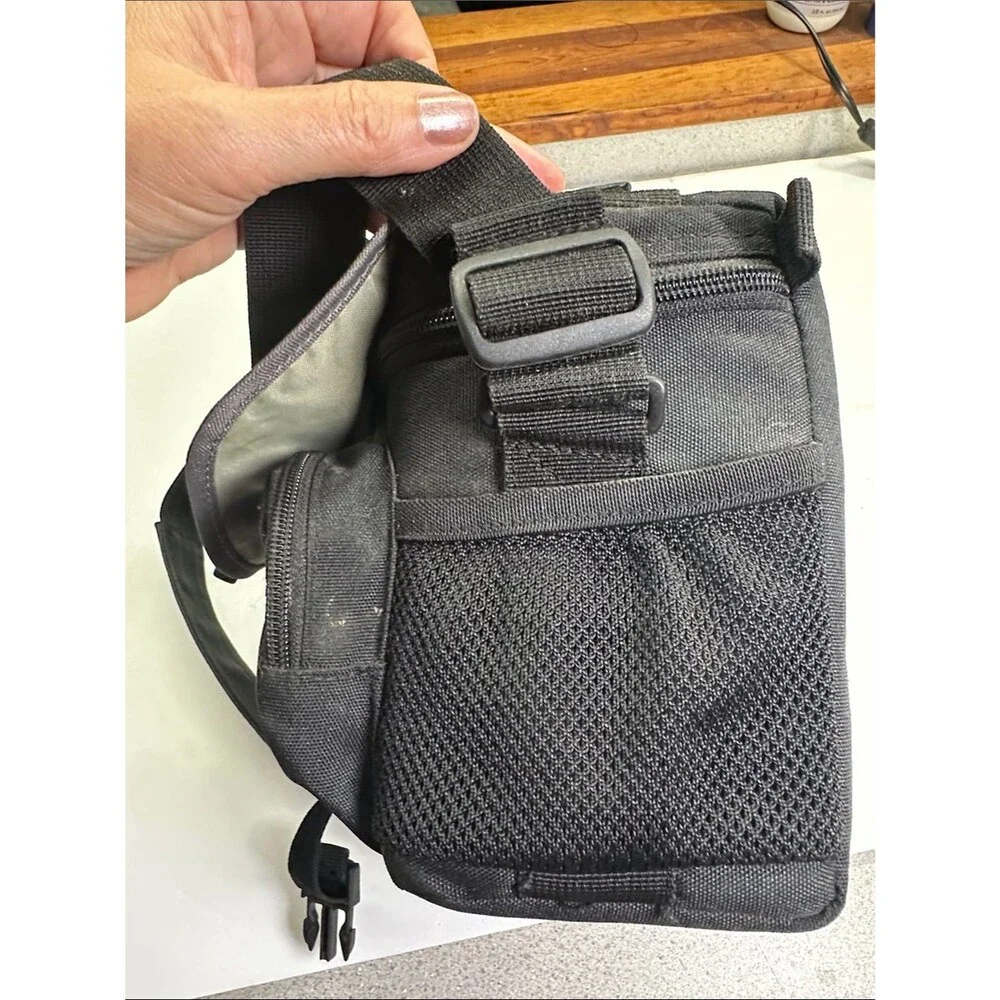 Lowepro Nova Mini Padded Camera Bag with Adjustable Strap
